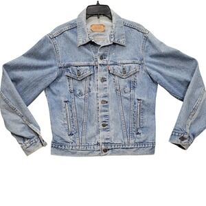 Vintage Levi's 71506-0216 Trucker Denim Jacket Made in USA 42L Light Wash FLAWS